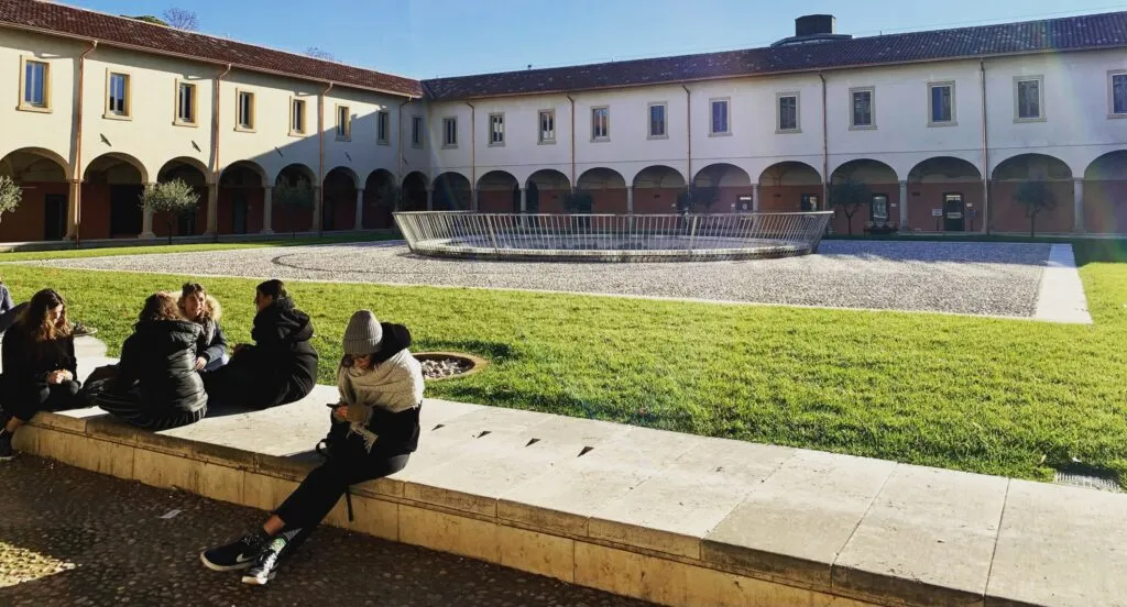 scholarships University of Verona