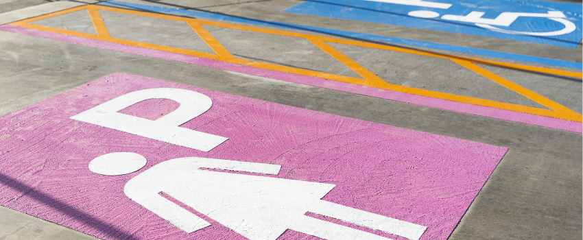 Pink parking: what they are and how to request them  