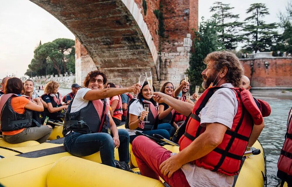 Raft&Wine to discover the Adige River with a glass of wine 