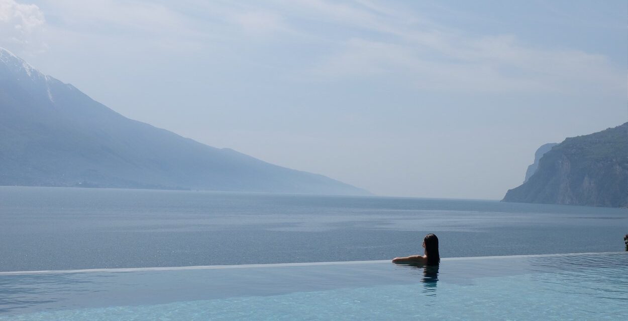 Luxury hotels on Lake Garda attract mostly foreigners 