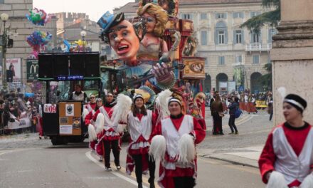 The carnival parade was cancelled due to bad weather. But what is the tradition of the floats?
