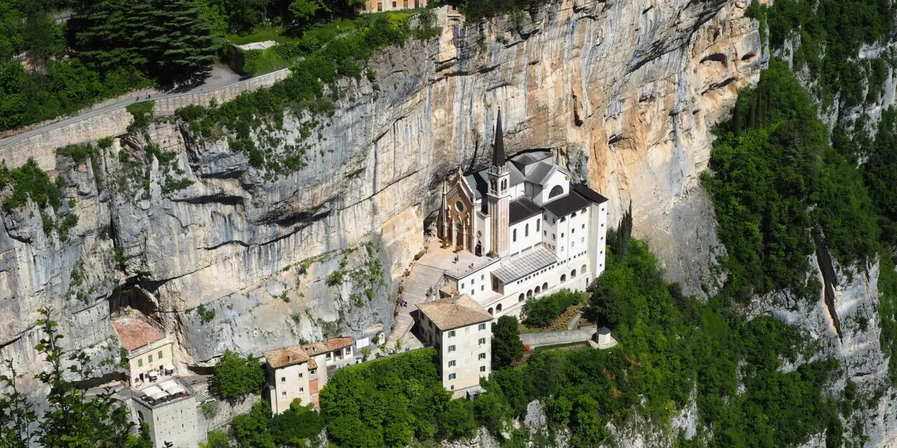 Madonna della Corona, the Sanctuary suspended between heaven and earth